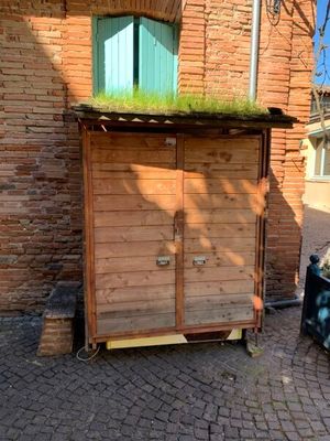 Caisson en pin. Longueur : 1.70m