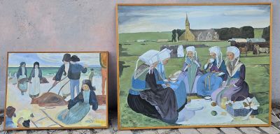 tableau représentant un groupe de personnes assises dans un champ, près d'un bâtiment