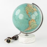 Columbus Globe, un globe terrestre. (photo 5)