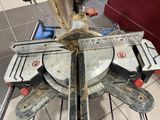 a picture of a machine that is cutting a piece of metal