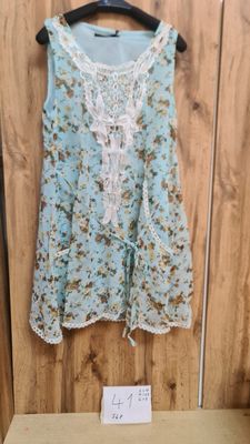 Lot de 56 robes femme ? Imprim floral bleu avec dentelle