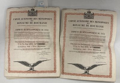 un vieux document sur lequel figure l'image d'un aigle au recto