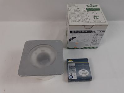 FUMAGALLI - Le luminaire extérieur Ceci 120 Square se présen…