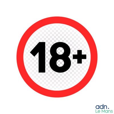 un panneau rouge et blanc portant le chiffre 18