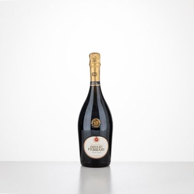 an image of a bottle of champagne on a table