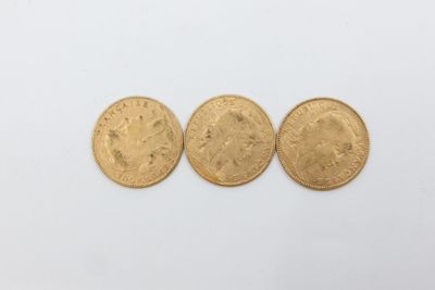 trois souverains en or, dont l'un est un souverain et l'autre un souverain