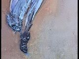 une image représentant un tableau montrant un morceau de bois posé par terre