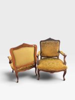 Paire de larges fauteuils à dossier à la Reine en bois natur… (photo 2)