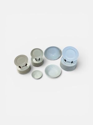 HAVILAND, Limoges. Partie de service de table en porcelaine …