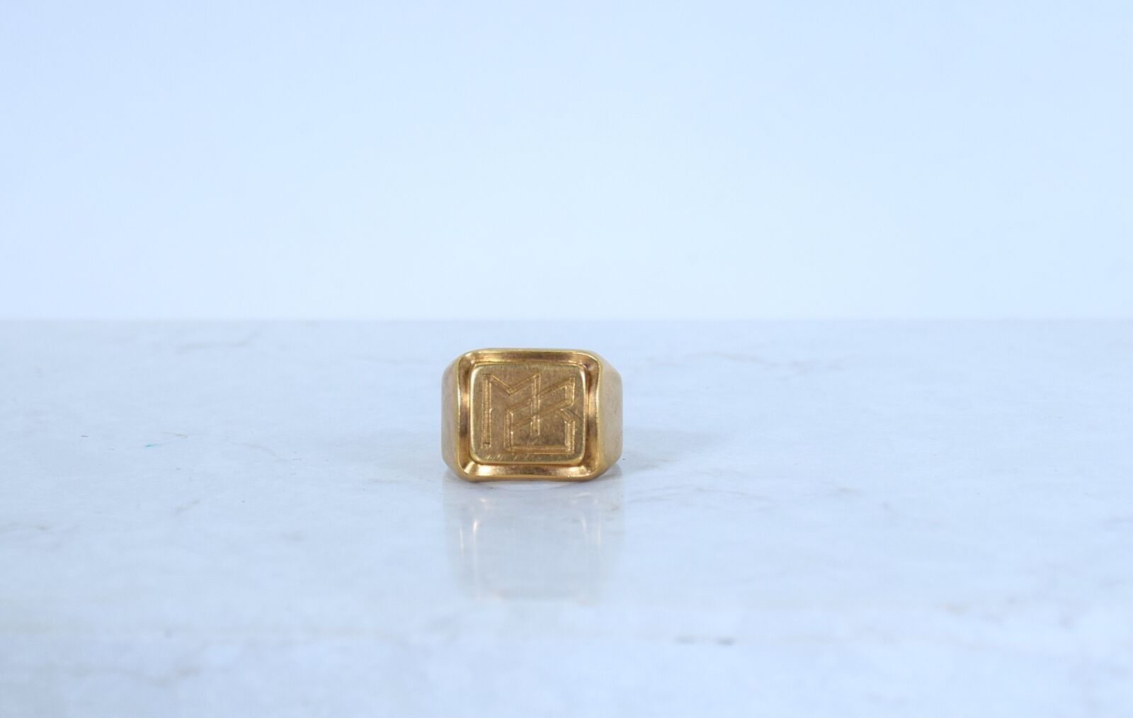 Objets d'art & Curiosités