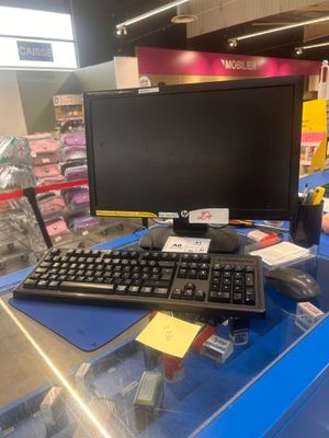 Ordinateur comprenant 1 écran HP + 1 unité centrale HPZ240 - Photo 1