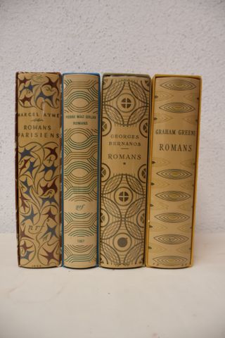 Cartonnage NRF : Marcel AYME : Romans parisiens . Pierre Mac ORLA...