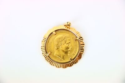 l'image d'une pièce d'or sur laquelle figure le visage d'une femme