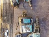 a lot of tools that are sitting on the floor