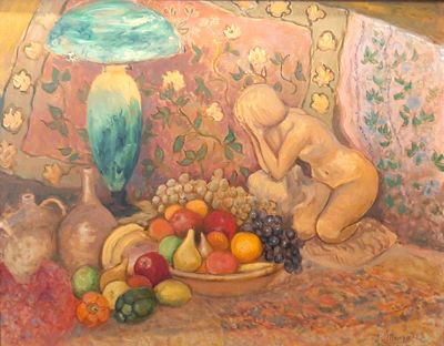un tableau représentant une femme assise sur un canapé à côté d'un bol de fruits