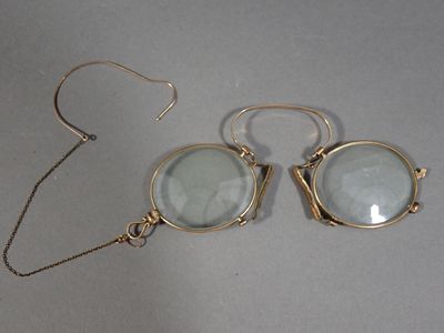 Binocle / lorgnon / besicles en métal, dans son étui de la M…