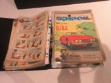 une photo d'un livre ouvert posé sur une table