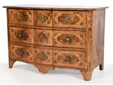 une image représentant une commode en bois