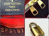 louis vuitton bag with gold hardware and lock