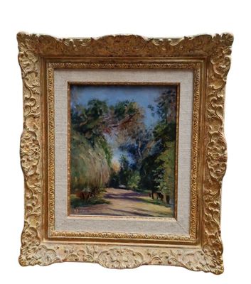 une image représentant une peinture d'une route de campagne avec des arbres en arrière-plan