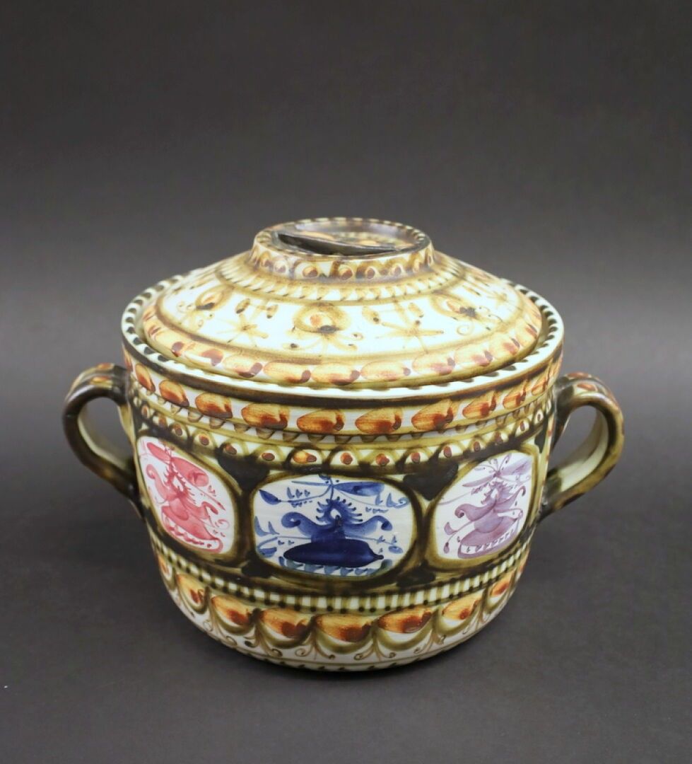 Objets d'art & Curiosités
