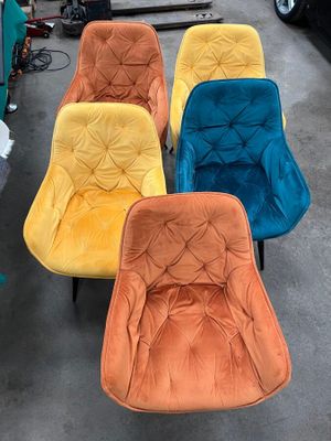 5 Chaises - SCELLE AM/61 à AM/65 - FRAIS A 14.