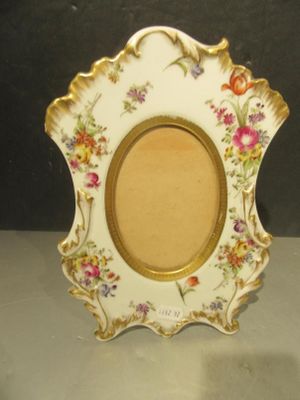203BIS - MIROIR ENTOURAGE PORCELAINE - Hauteur 23 centimètre…