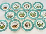 douze assiettes bleues et blanches ornées d'animaux