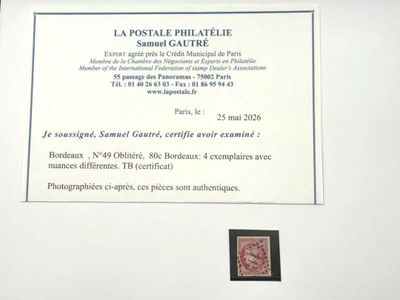 une photo d'une plaque accrochée au mur d'un immeuble