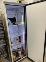 Armoire réfrigérée froid positif DYNASTEEL une porte (photo 2)