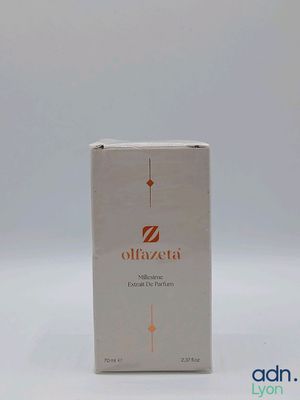 an image of a box of oliazeta on a white surface