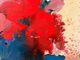 une peinture de fleurs rouges dans un vase sur une table