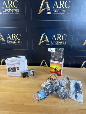 Lot appareil photo et caméra action Thomson THR385 et THA455…