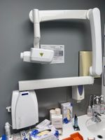 1 unité de dentiste de 2014 comprenant : (photo 2)