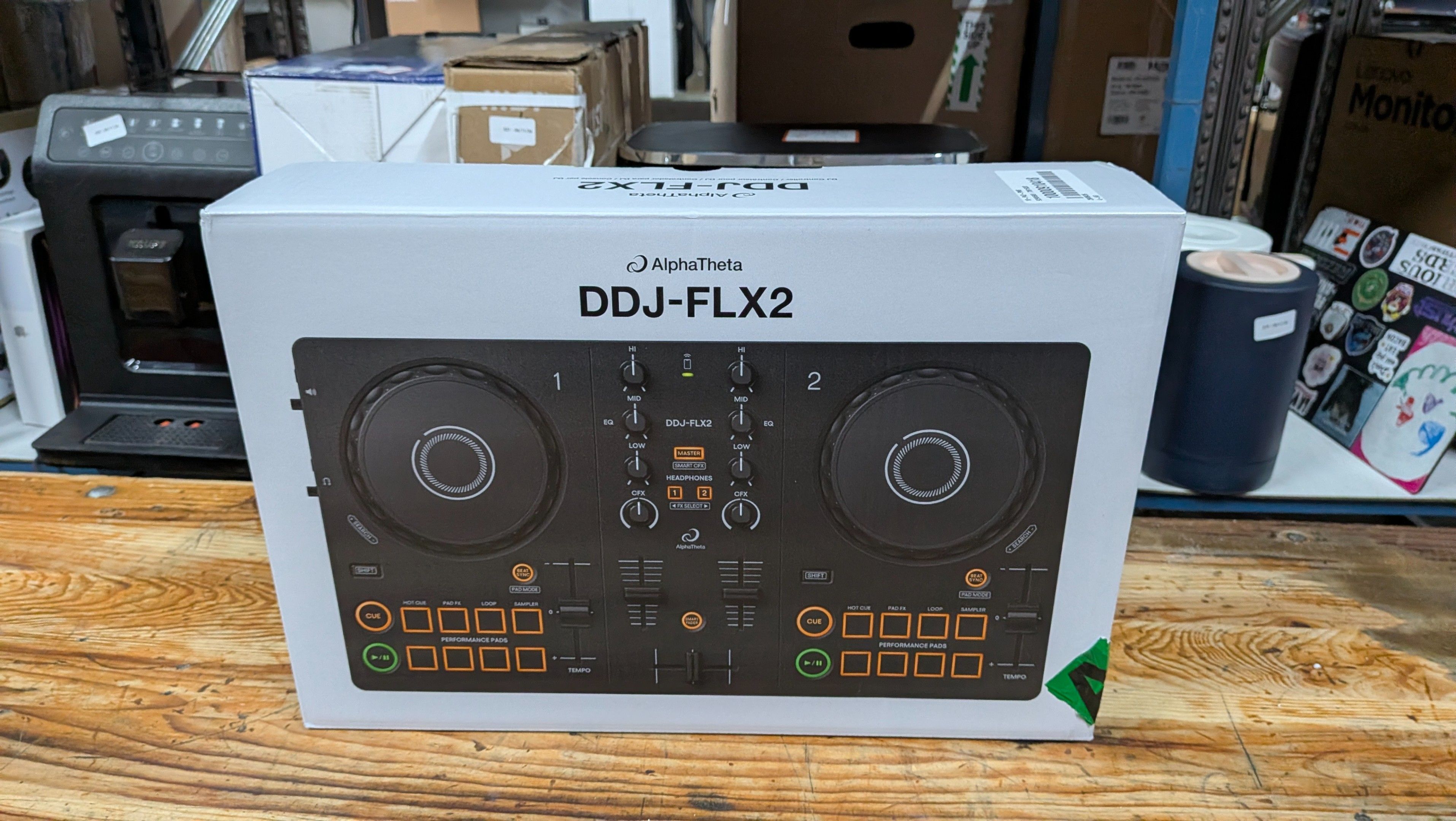 CONSOLE DE DJ ALPHA THETA DDJFLX2 - TVA RECUPERABLE