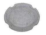 an image of a glass plate with a design on it