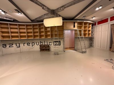 Très importante bibliothèque, structure stratifié chêne en f…