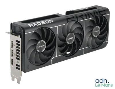 un gros plan d'une carte vidéo avec un ventilateur dessus