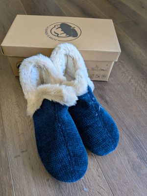 Paire de chaussons de marque CHAUSSE MOUTON