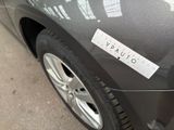 a sticker on the side of a car that says pratio