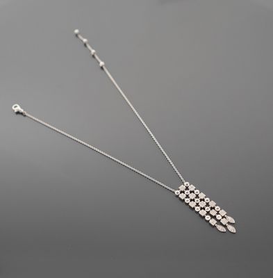 Bulgari Collier en or gris 18K 750 millièmes sur chaîne à ma…