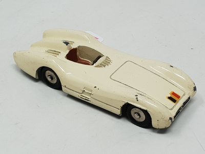 MERCURY réf 56 Mercedes "carenata" course n°26, blanc, pneus…