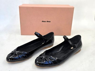 103 / À récupérer dans une maison à Meyzieu : -1-A-E13…