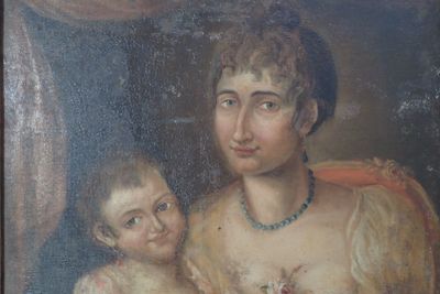 tableau représentant une femme tenant un enfant sur ses genoux
