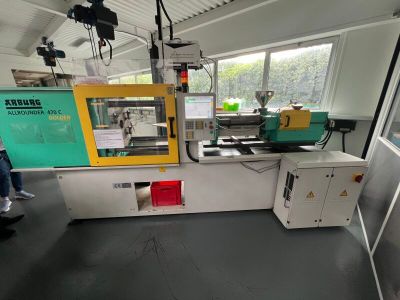 a machine that is sitting inside of a building