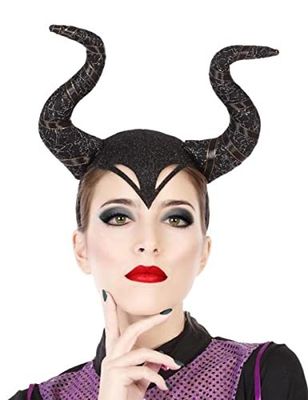 costume de Maléfique avec des cornes et des lèvres rouges