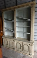 Bibliothèque en deux corps laquée gris et rechampie, à deux … (photo 6)
