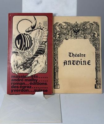 deux livres superposés