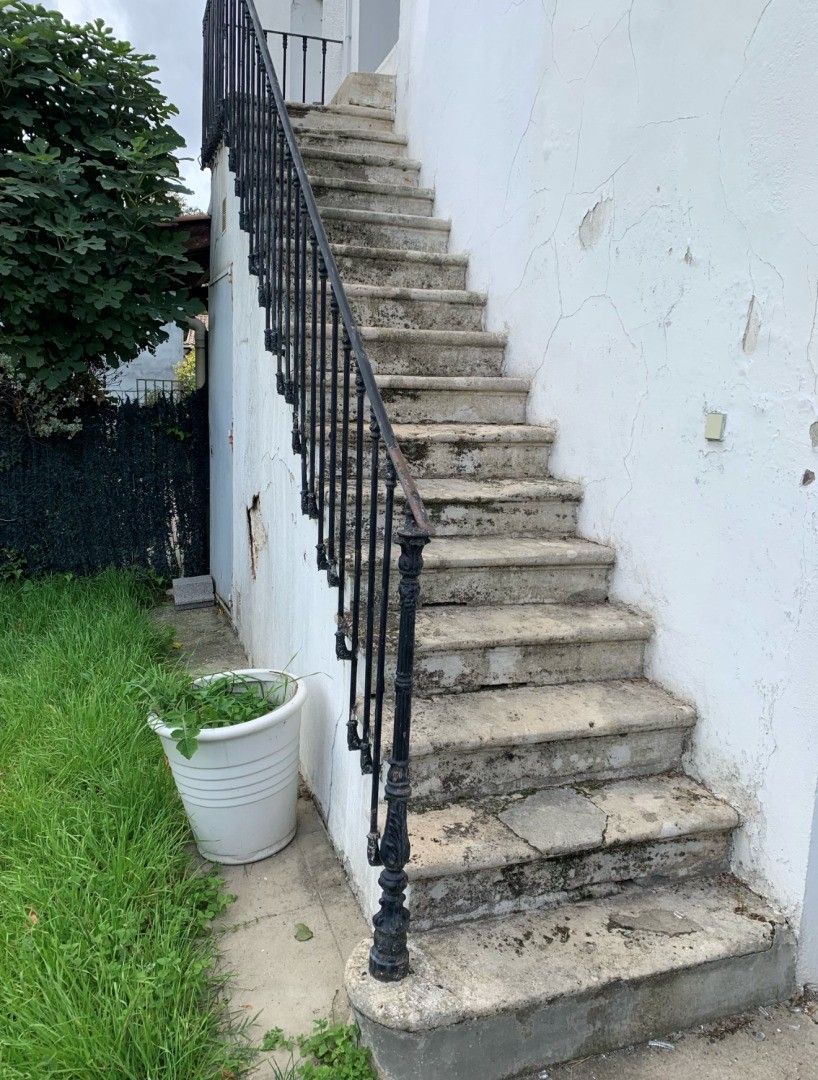 Objets d'art & Curiosités