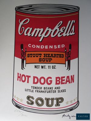 Boîte de soupe Campbell's contenant des haricots « hot dog » et des petites rondelles de saucisse de Francfort